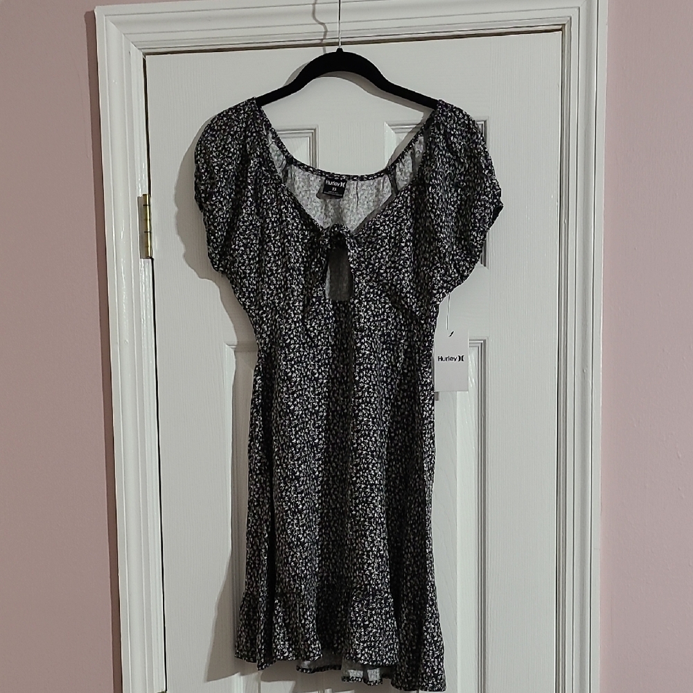 NEW! Hurley Floral Cut-out Mini Sun Dress! NWT!!